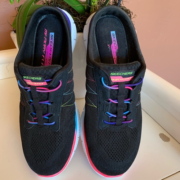 multicoloured skechers